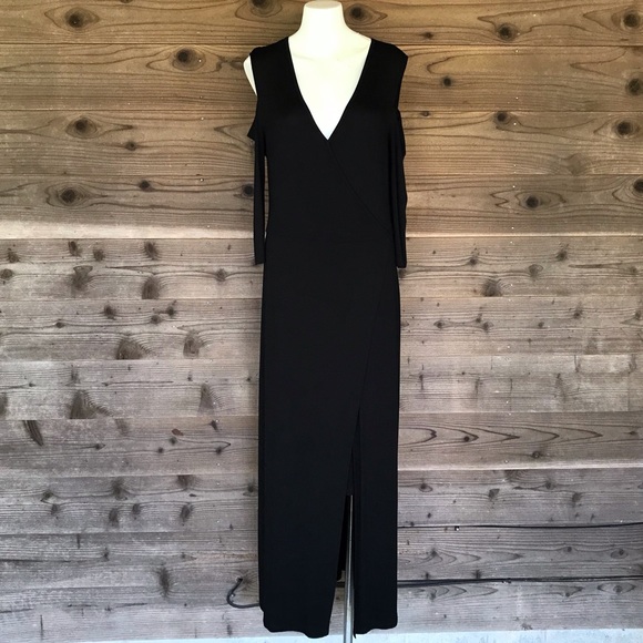 Kate & Mallory Black Cold Shoulder Maxi Dress Size Large - Picture 1 of 16